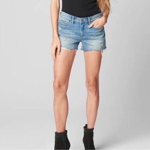 Blank NYC The Essex Cutoff Shorts 625